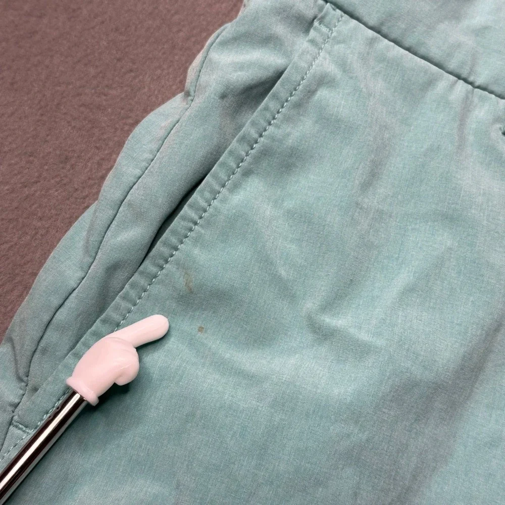 Vineyard Vines Breaker Shorts Mens 28 Green Performance Stretch Golf Casual